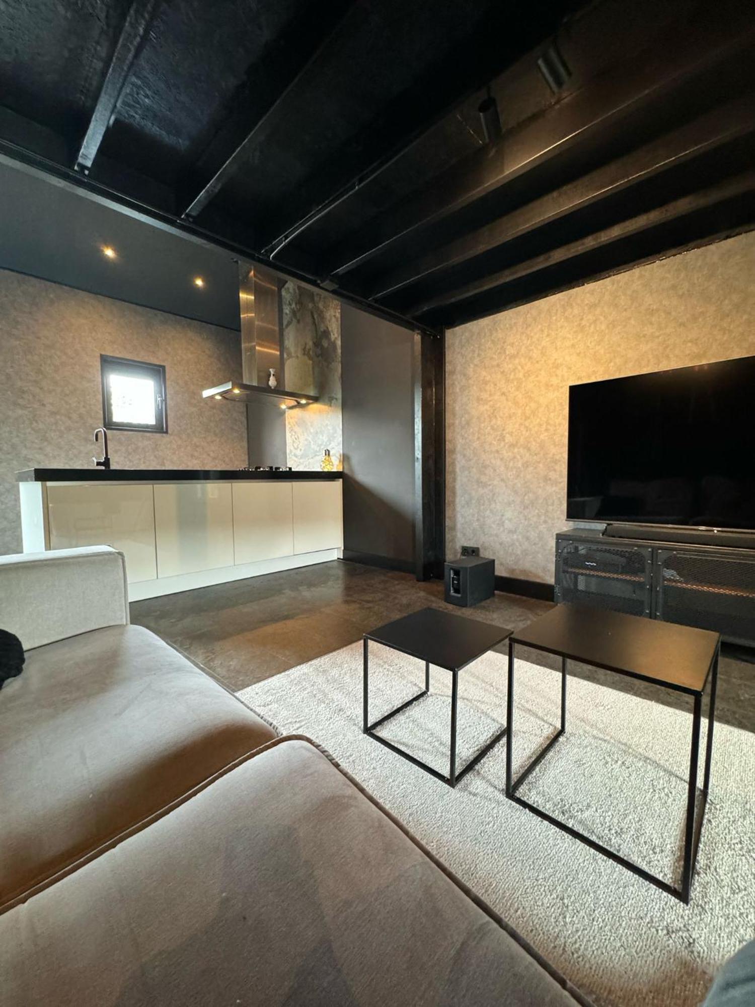 Luxury Loft Lejlighed Velddriel Eksteriør billede